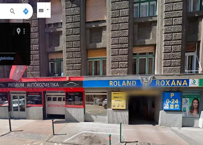 Ombre Apartment With Parking Option
